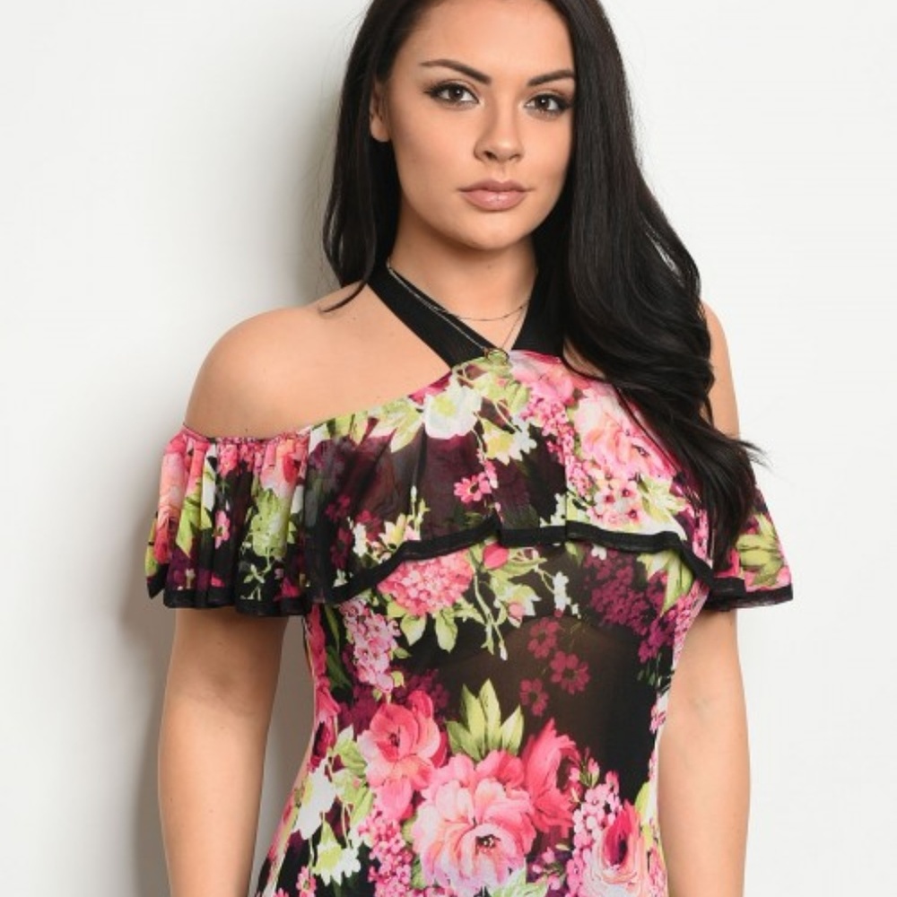 Plus SIze BLACK PURPLE FLORAL Halter neckline top